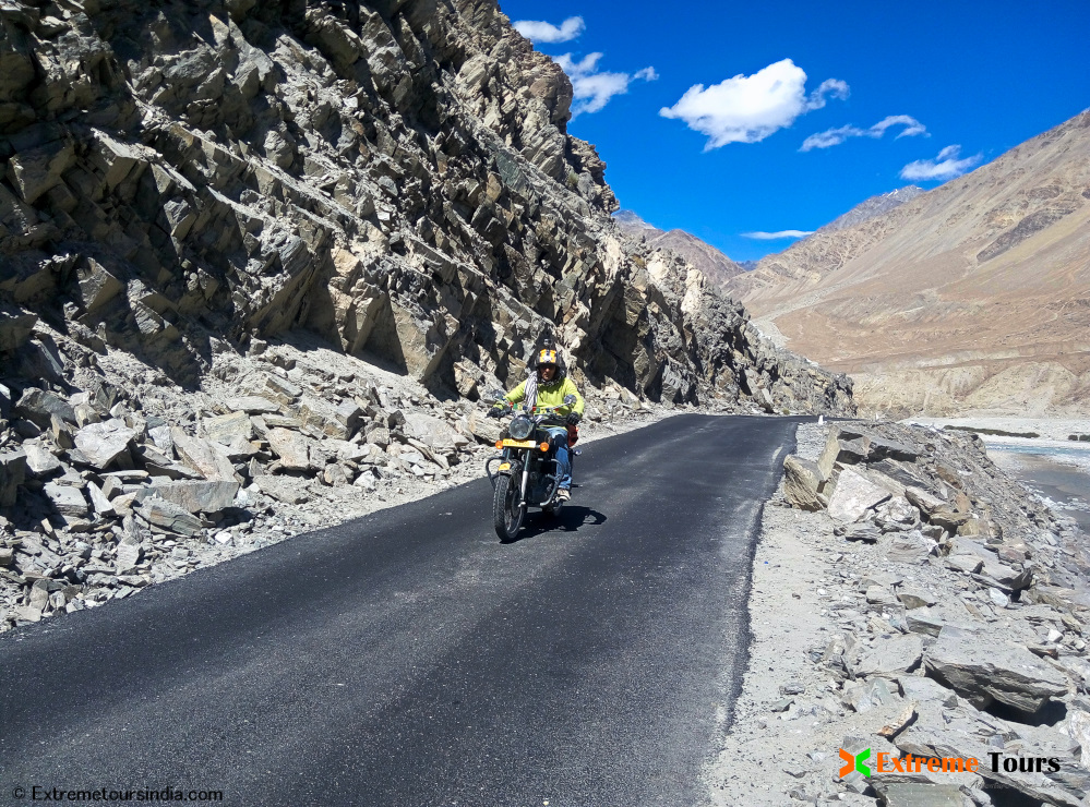 Classic Himalayan motorcycle raid